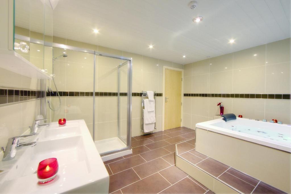Menzies Silverlink Park South Shields Room photo
